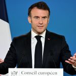 Emmanuel Macron februárban fegyverszállítmányt ad át Ukrajnában