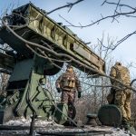 FT: Brüsszel ellenőrzi, hogy a tagállamok mennyi katonai támogatást nyújtottak Ukrajnának