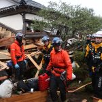 Tovább nőtt az újévi japán földrengés halálos áldozatainak száma