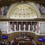A francia szenátus is elfogadta a törvénytervezetet a terhességmegszakítás jogának alkotmányba foglalásáról