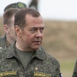 A nyugat elleni bosszúra szólította fel az embereket Medvegyev
