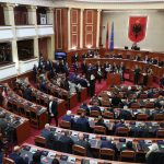 Az albán parlament jóváhagyta: az olaszok migránstáborokat nyithatnak Albániában