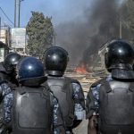 Könnygázzal oszlatták Szenegálban az elnökválasztás elhalasztása ellen tüntetőket