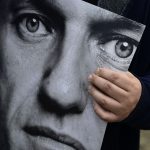 Lengyel politikusok: Alekszej Navalnij haláláért az orosz elnök felelős