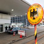Németország márciusban felülvizsgálja a határellenőrzések fenntartását