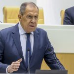 Orosz külügyminiszter: Az EU nagy hatótávolságú fegyvereket készül szállítani Kijevnek