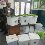 Pakisztánban parlamenti választás kezdődött