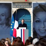Franciaország az Európai Unió Alapjogi Chartájában rögzítené a terhességmegszakítás jogának védelmét