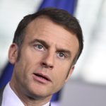 Le Monde: Bizonytalan, hogy Macron honnan teremti elő az Ukrajnának ígért támogatást