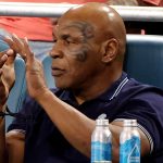 A visszatérni készülő Mike Tyson pofozkodott a brooklyni utcán + VIDEÓ