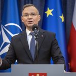 Lengyelország kész atomfegyvert fogadni a területén