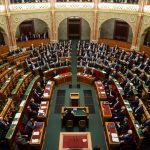 Országgyűlés: A digitális állam megvalósításával összefüggő törvényjavaslatot tárgyalják a képviselők