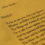 Shakespeare: Játék a múlttal