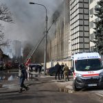 Ukrán kormányzó: Az orosz hadsereg Harkiv megyét ágyúzta