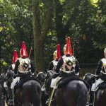 Véres katonai lovak lepték el London belvárosát + Videó