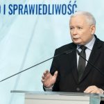 A fő ellenzéki párt vezet Lengyelországban