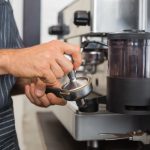 Egy tanulmány szerint a kávéfogyasztás segíthet a Parkinson-kór elleni védelemben