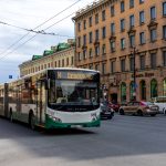 Emberekkel teli busz zuhant egy folyóba Szentpéterváron + VIDEÓ