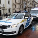 Szándékosan ütött el két embert egy férfi Pécsen