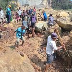 Több mint kétezer emberéletet követelt a földcsuszamlás Pápua Új-Guineában