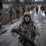 Vezérkari tisztjeit is a frontra küldi Ukrajna