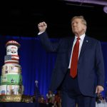 Floridai választási gyűlésen ünnepelte a 78. születésnapját Donald Trump