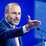 Manfred Weber büntetni akarja Magyarországot