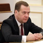 Medvegyev: Nincs különbség a Bandera-rezsim és az Egyesült Államok között