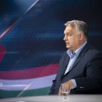 Orbán Viktor: Centikre vagyunk a háborútól