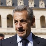 Sarkozy élesen bírálta Macron döntését
