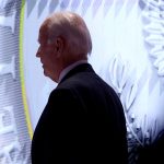 A Fehér Ház tagadta, hogy az elnökjelölti küzdelemtől való visszalépést fontolgatja Joe Biden