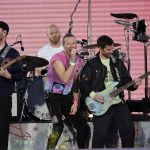 Nagy bejelentést tett a Coldplay