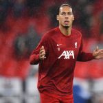 Van Dijk a következő hetekben dönt a jövőjéről