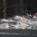 Személyre szabott gyógyszerrel védik az úszókat a fekáliás Szajnától