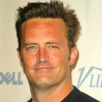 Újra praktizálhat az orvos, akit Matthew Perry halálának ügyében vádolnak