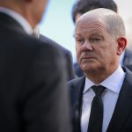 Olaf Scholz ismét orosz részvételű békekonferenciát és ellenőrzött bevándorlást sürgetett