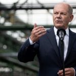 Scholz a „megfelelő pillanatban” felhívja Putyint