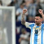 Messi visszatér a címvédő argentin csapatba