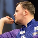 Darts: Van Gerwen és Michael Smith is kiesett