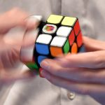 Rubik-kockával népszerűsítik a magyar tudományt Bukarestben